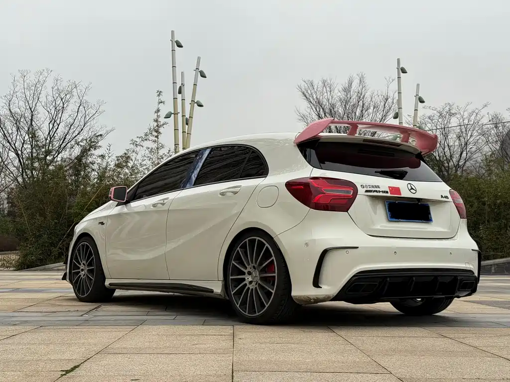Mercedes-Benz A-Class AMG 2018 — фото 3