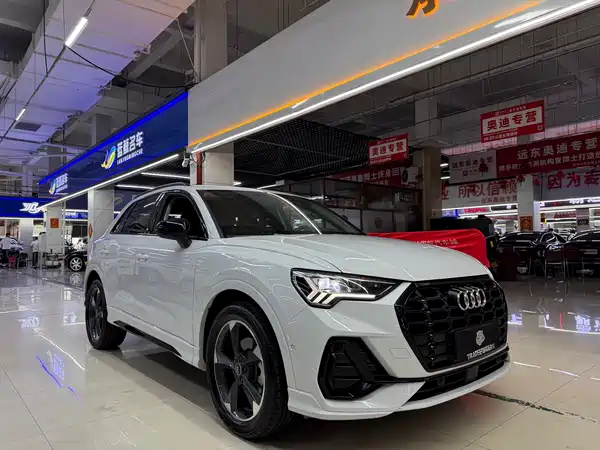Audi Q3 2022