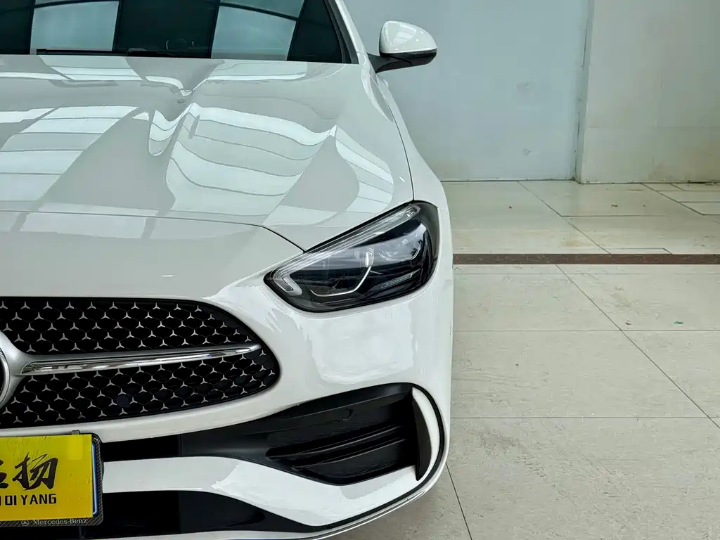 Mercedes-Benz C-Class 2022