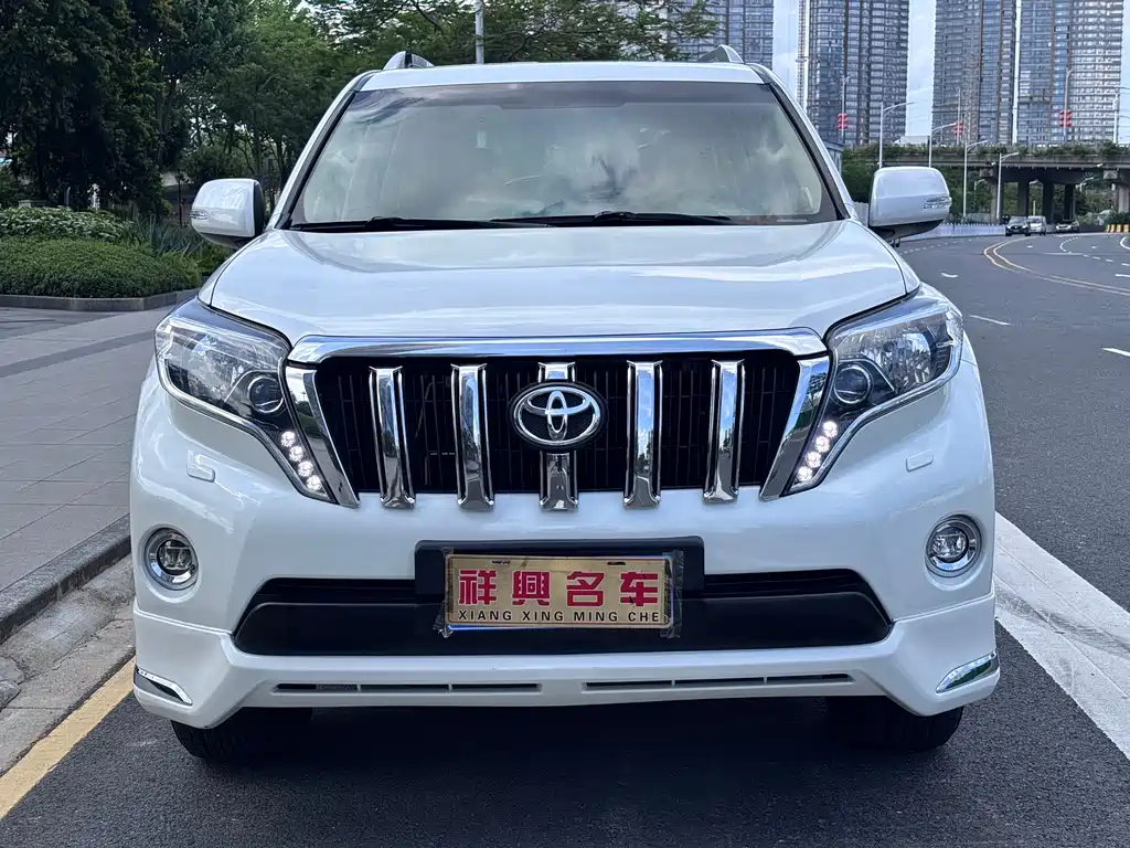 Toyota Prado 2016 — фото 2