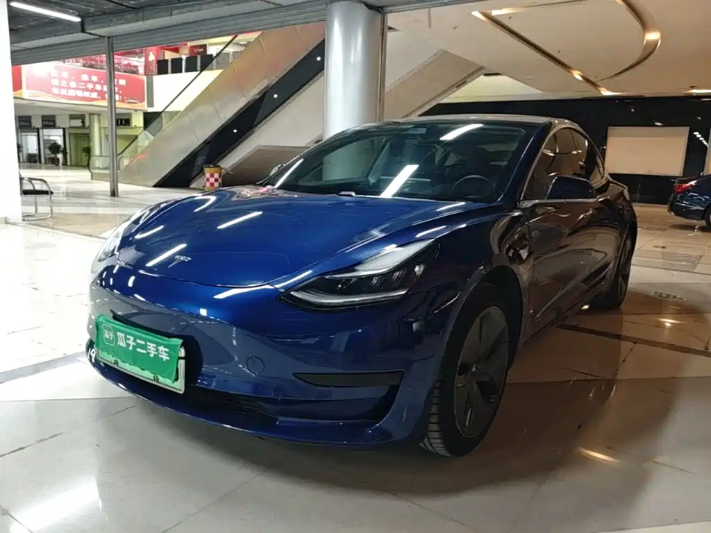 Tesla Model 3 2019 — фото 1