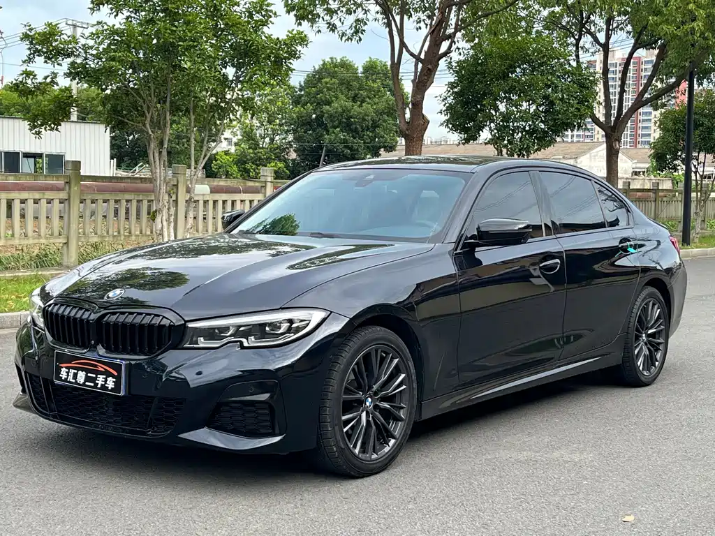 BMW 3 Series 2021