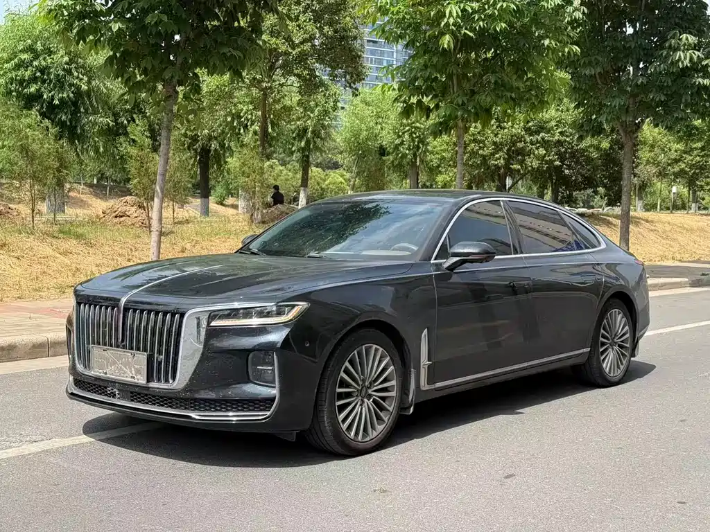 Hongqi H9 2021 — фото 1