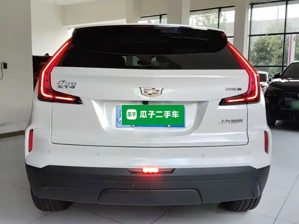 Cadillac XT4 2024
