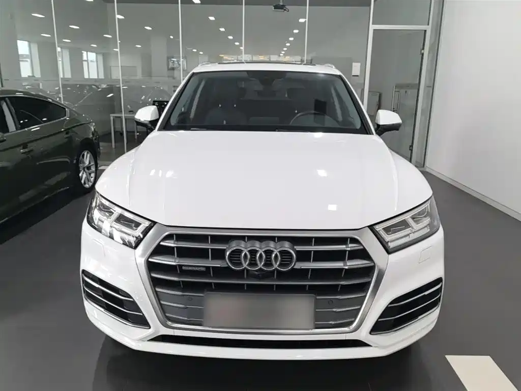 Audi Q5L 2019 — фото 3