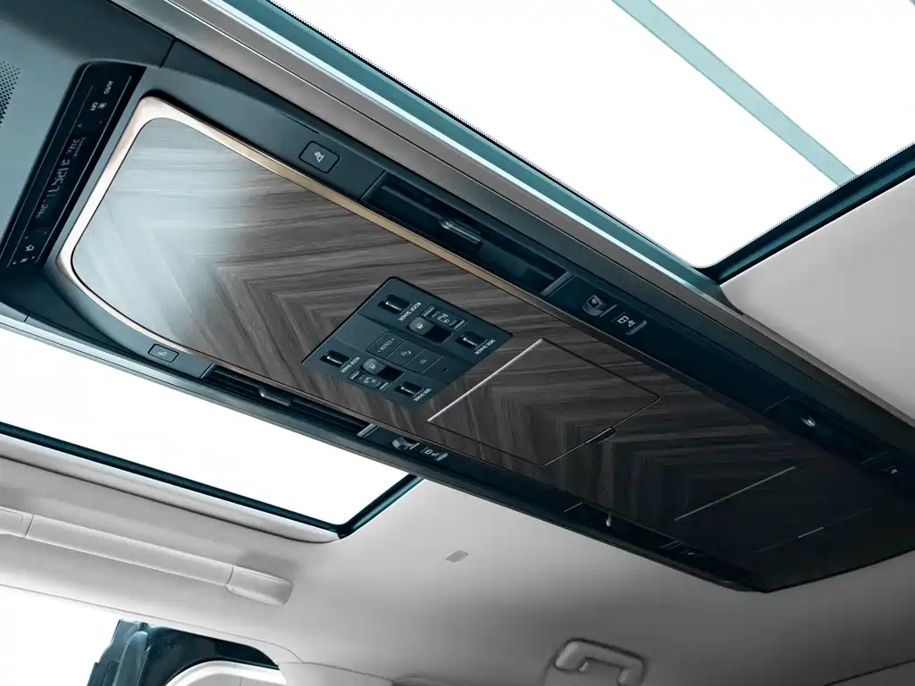 Lexus LM 2024 — фото 16