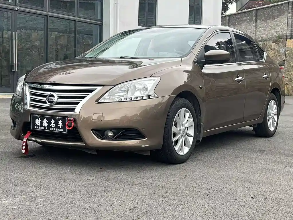 Nissan Sylphy 2015 — фото 1