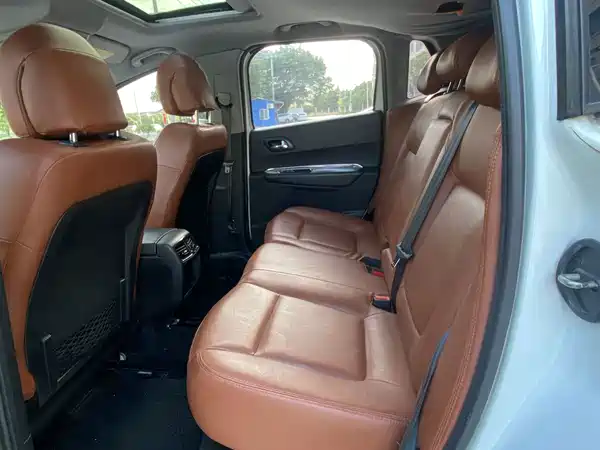 Peugeot 3008 2016