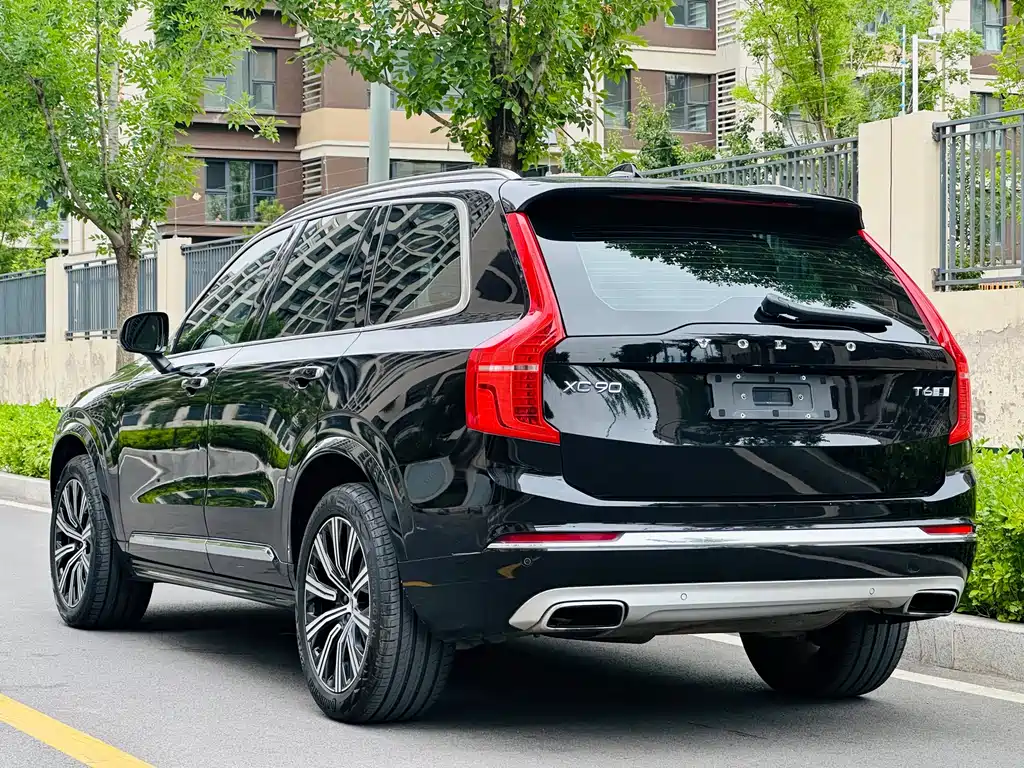 Volvo XC90 2019 — фото 9