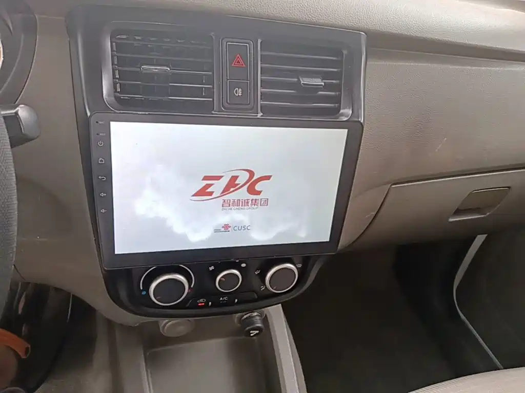 Wuling Rongguang V 2020 — фото 13