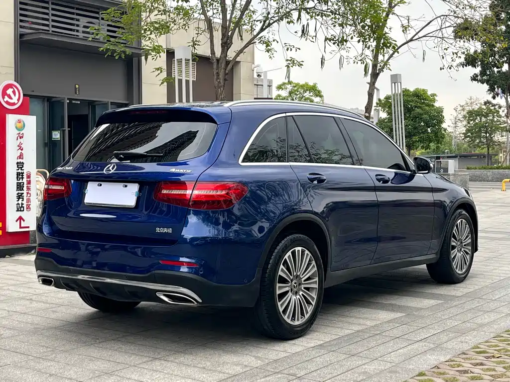 Mercedes-Benz GLC 2017 — фото 2