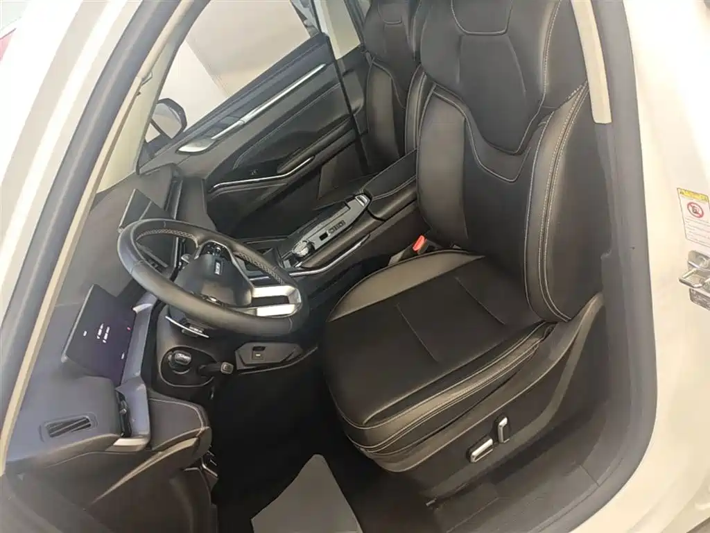 Haval H6 2022 — фото 15