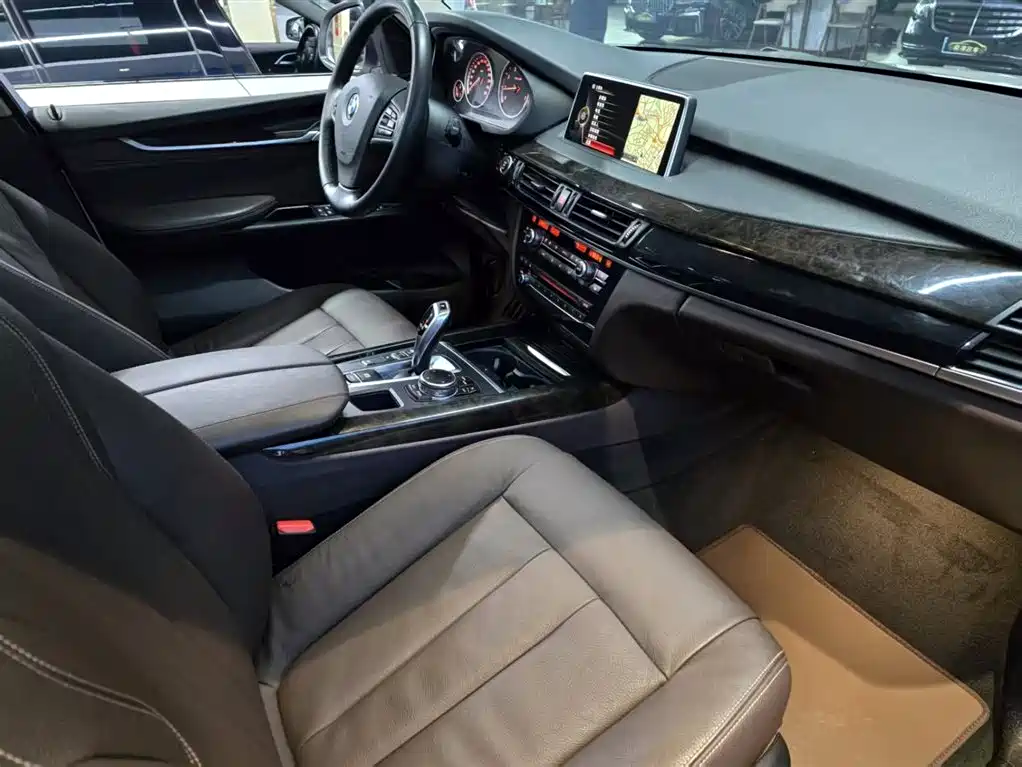 BMW X5 2016 — фото 10