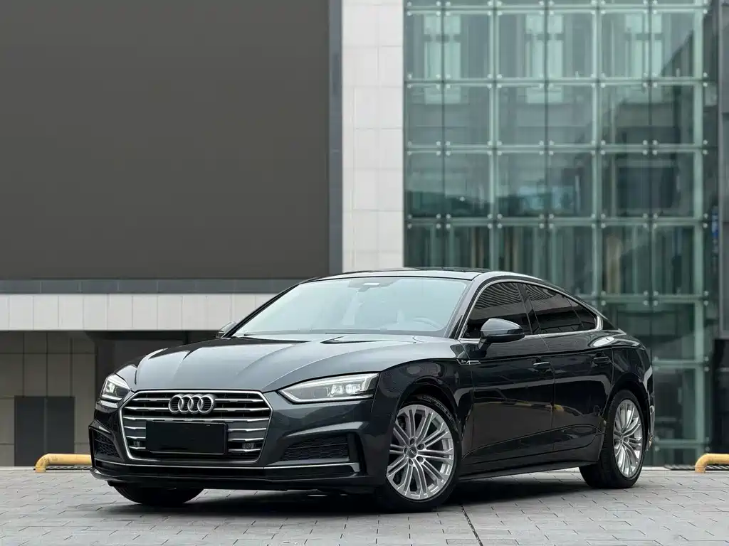 Audi A5 2019 — фото 1