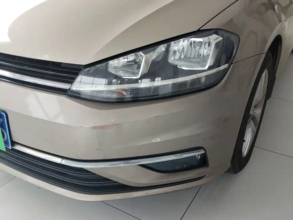 Volkswagen Golf 2018 — фото 24