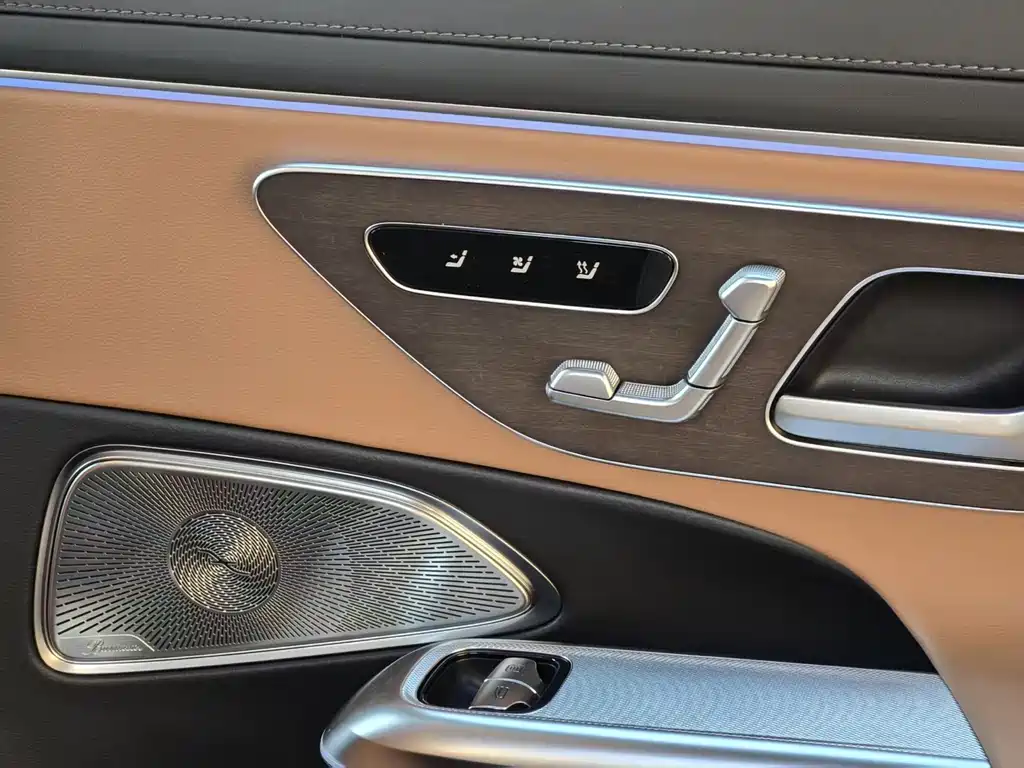 Mercedes-Benz E-Class 2026 — фото 14