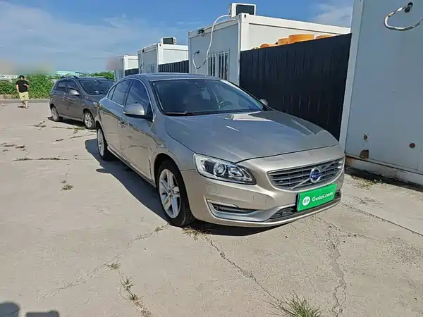 Volvo S60 2016