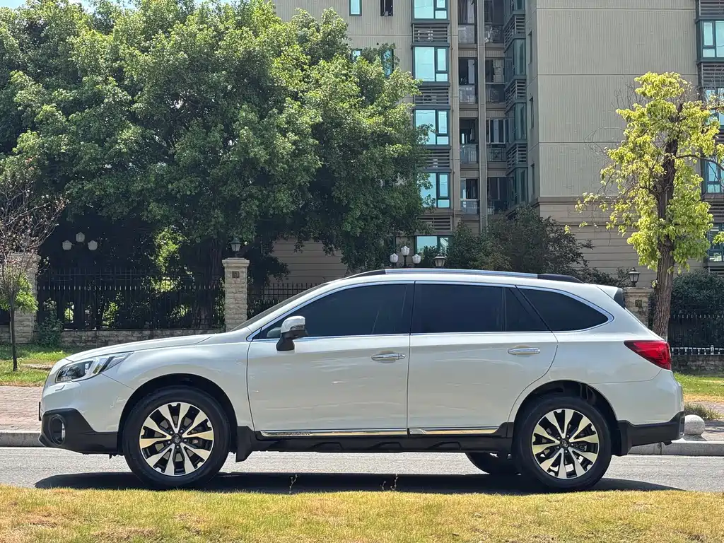 Subaru Outback 2015 — фото 4