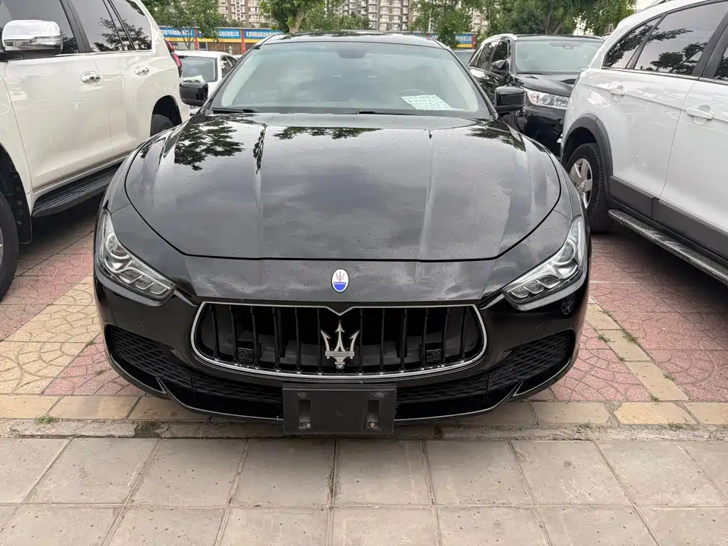 Maserati Ghibli 2016 — фото 3