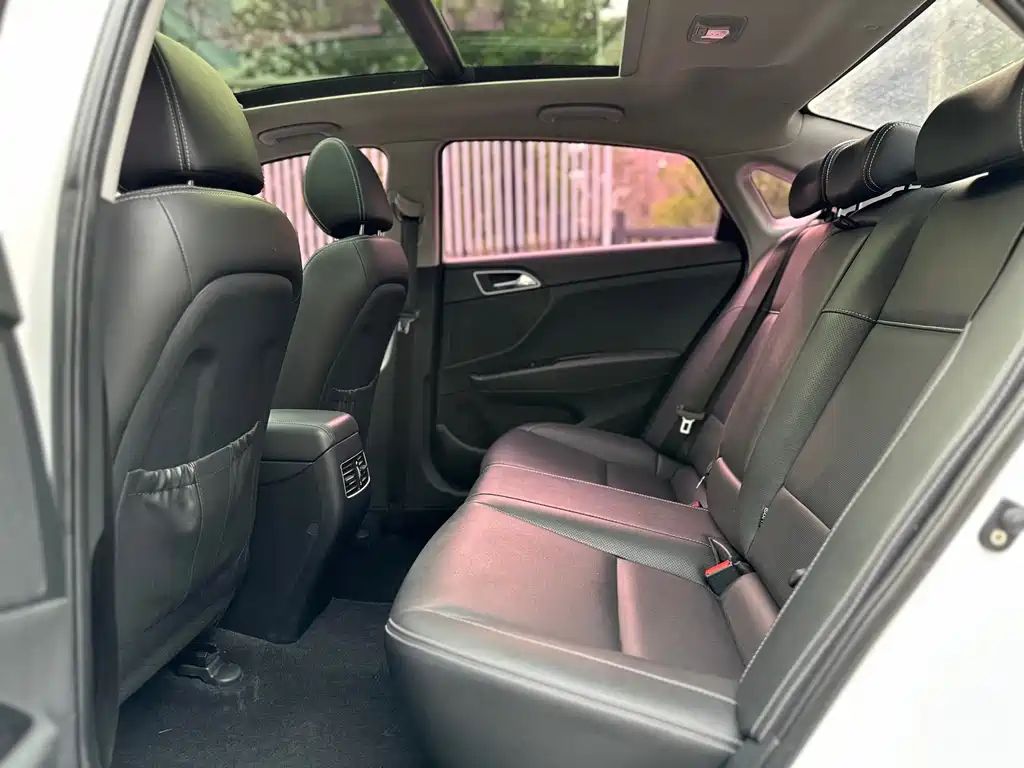 Hyundai Mistra 2017 — фото 16