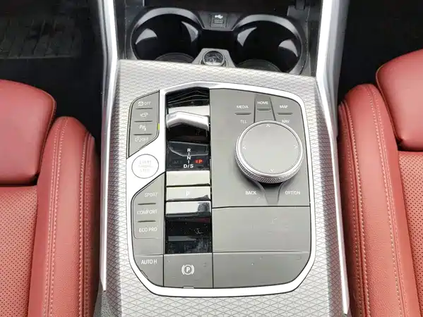 BMW 3 Series 2024