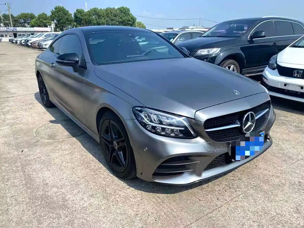 Mercedes-Benz C-Class 2022
