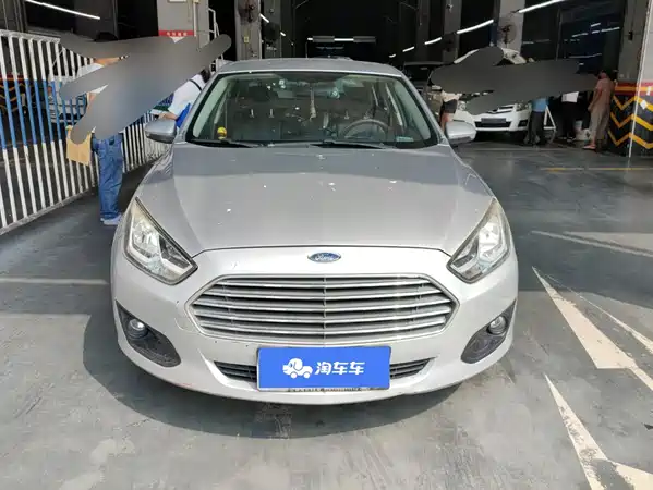 Ford Escort 2016