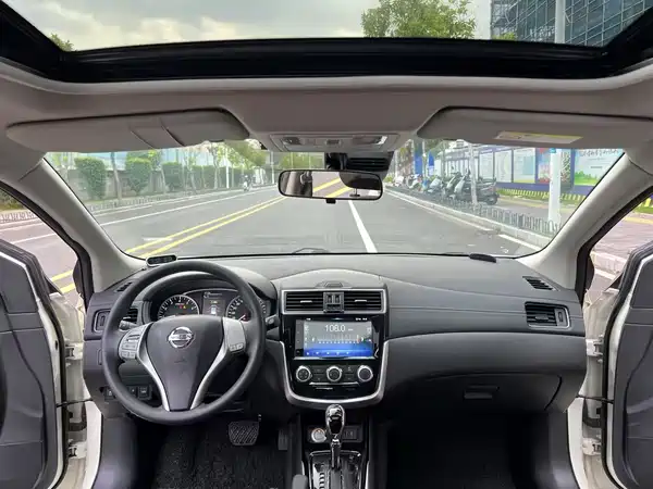 Nissan Tiida 2019