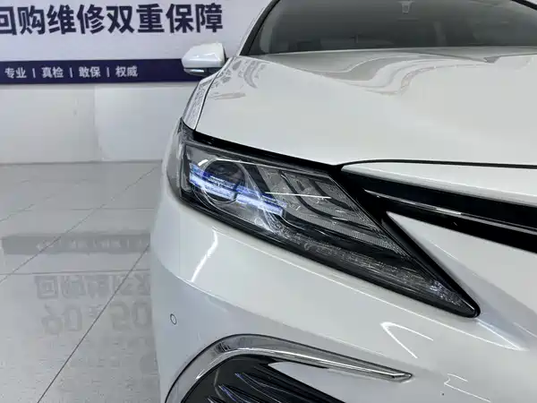 Toyota Camry 2021