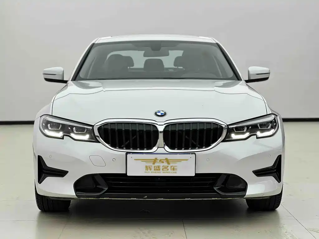 BMW 3 Series 2022