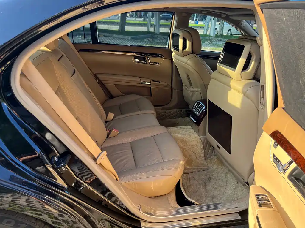 Mercedes-Benz S-Class 2012 — фото 18