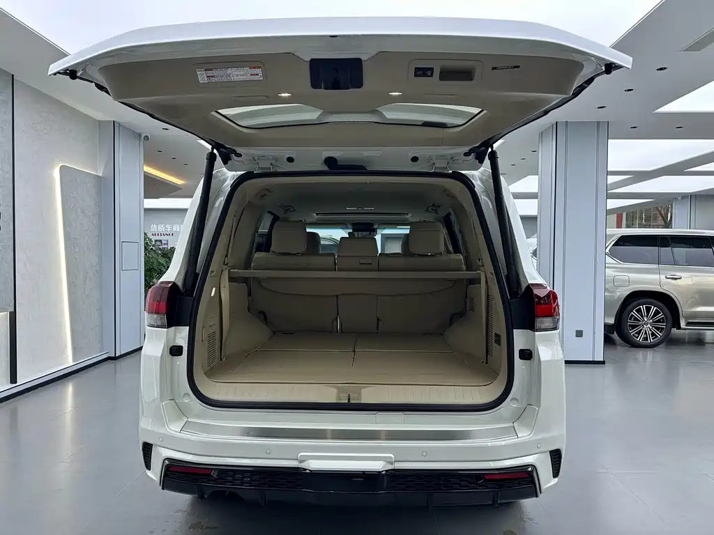 Toyota Land Cruiser 2025 — фото 9