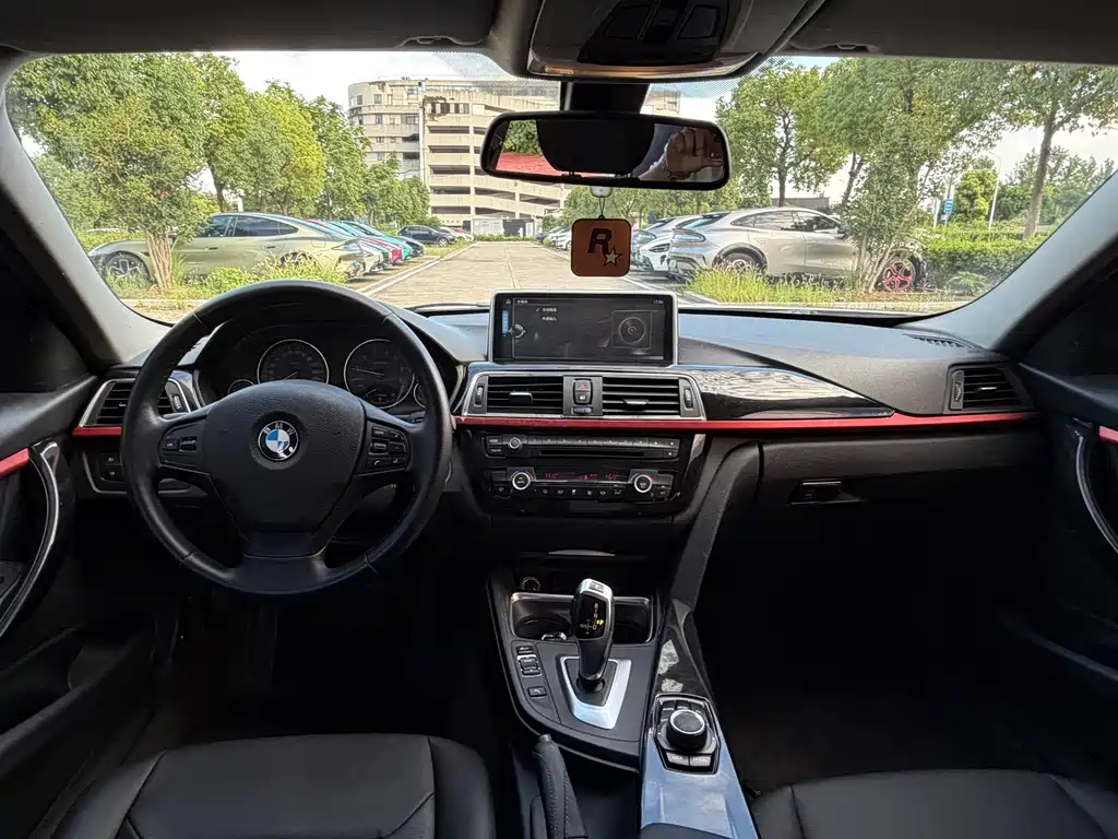 BMW 3 Series 2013 — фото 13