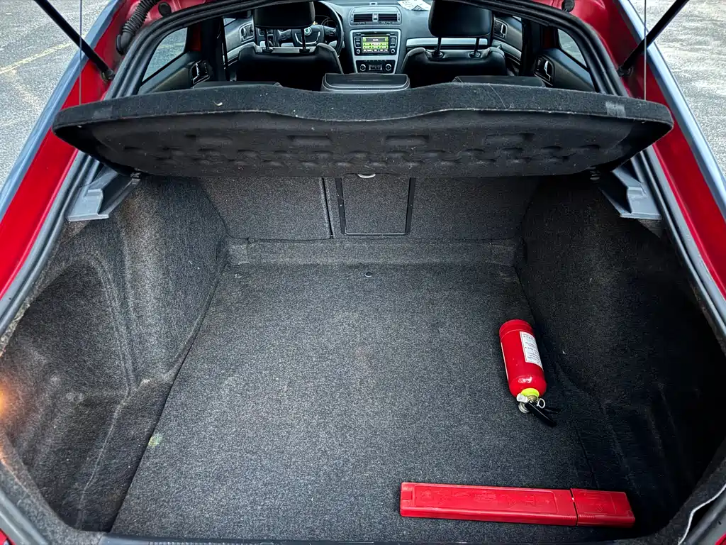 Skoda Octavia 2013 — фото 11
