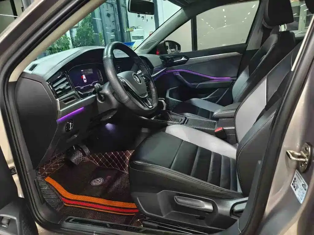 Volkswagen Sagitar 2022