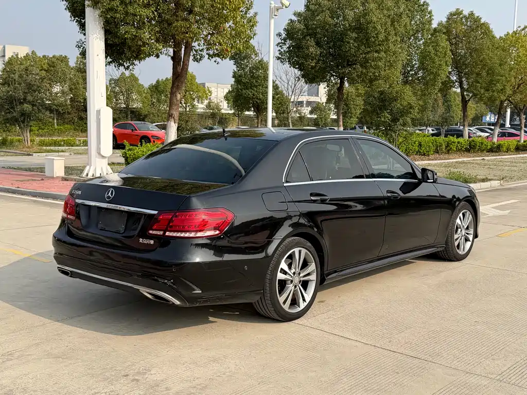 Mercedes-Benz E-Class 2014