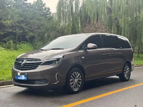 Buick GL8 2021