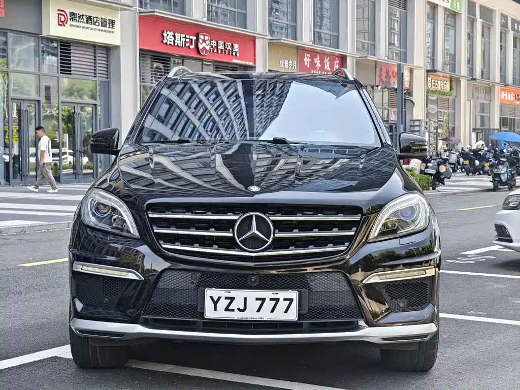 Mercedes-Benz M-Class AMG 2015 — фото 2