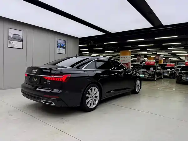Audi A6L 2020
