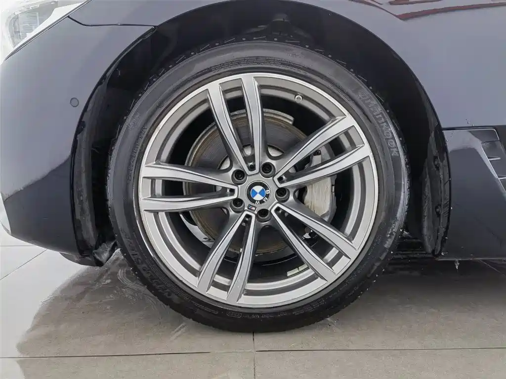 BMW 6 Series GT 2020 — фото 17