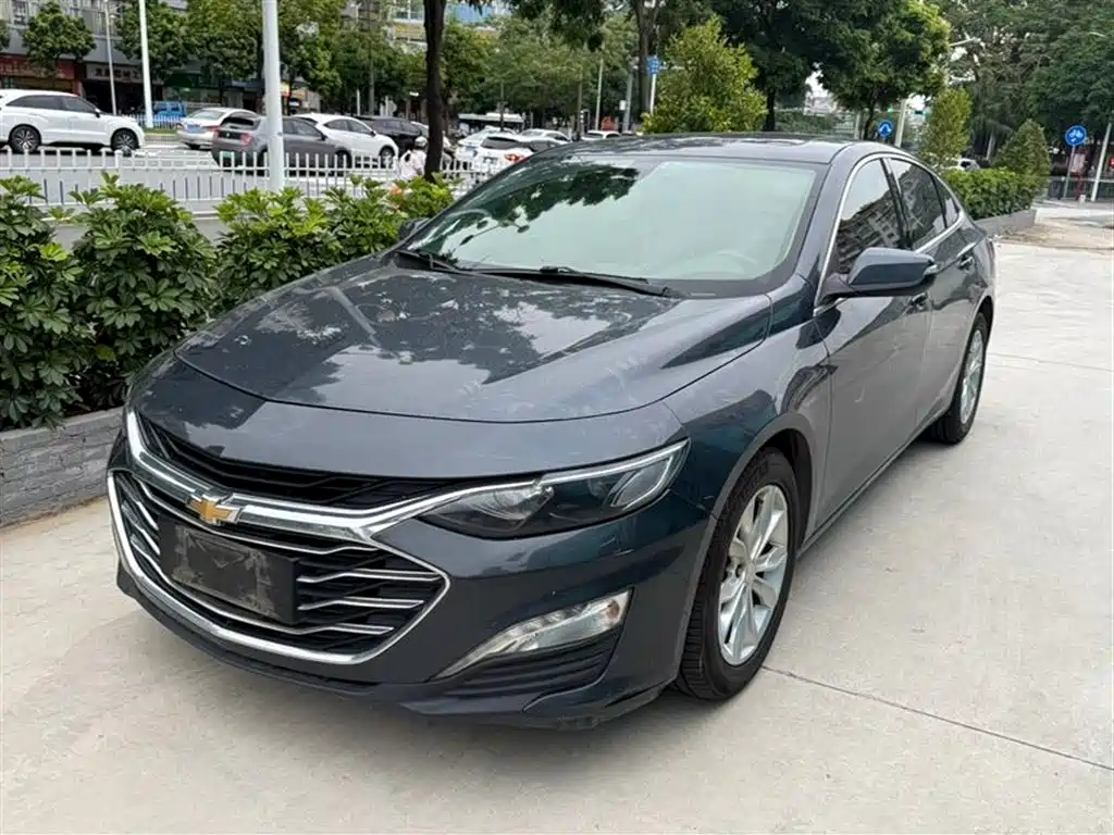 Chevrolet Malibu XL 2021 — фото 1