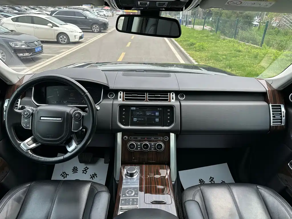 Land Rover Range Rover 2016 — фото 18