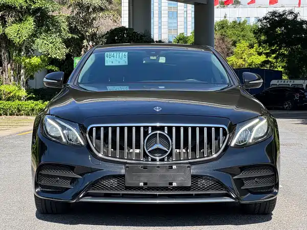 Mercedes-Benz E-Class 2018
