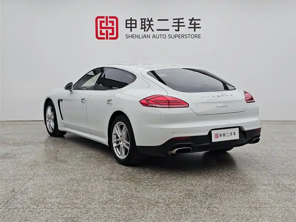 Porsche Panamera 2016 — фото 13