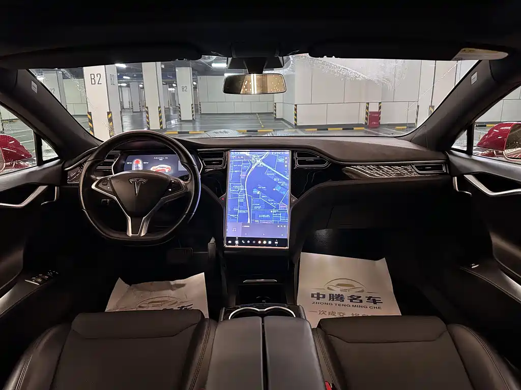 Tesla Model S 2017 — фото 13