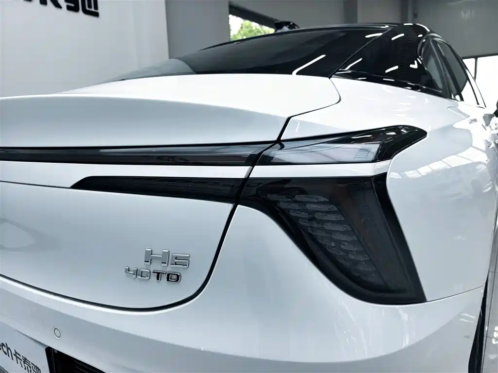 Hongqi H6 2026 — фото 13