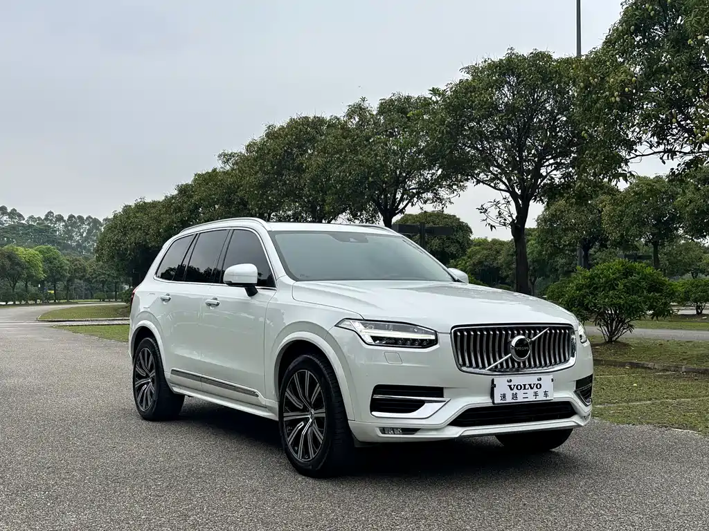 Volvo XC90 2020 — фото 3