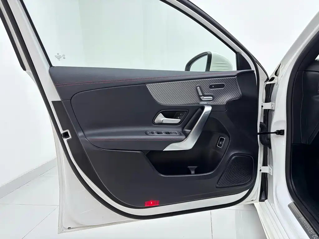 Mercedes-Benz A-Class 2024