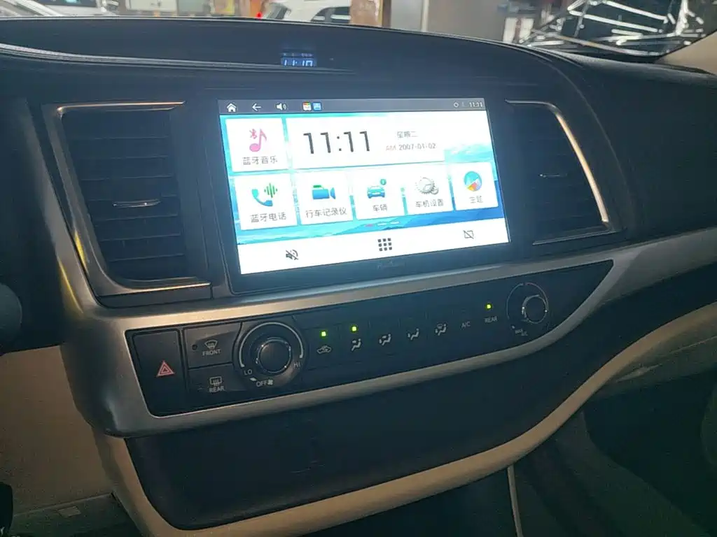 Toyota Highlander 2019 — фото 13