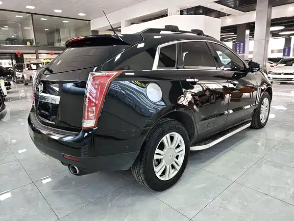 Cadillac SRX 2014